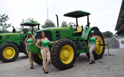 Coguma celebró el día John Deere
